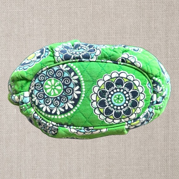 Vera Bradley Shoulder bag with Jockey Silks motif - Picture 10 of 12